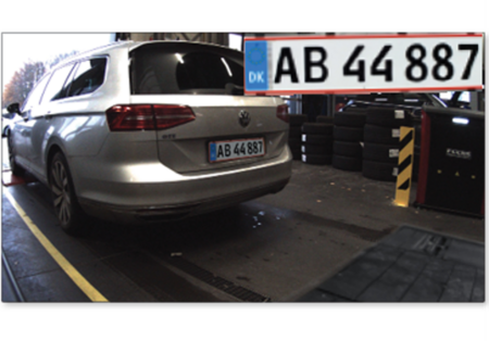 1. Capture license plate